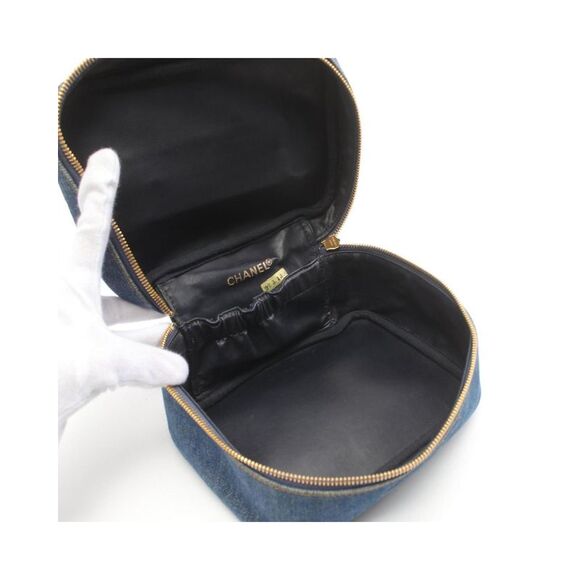 Pre Loved Chanel Women Navy Handbags - Picture 4 of 8